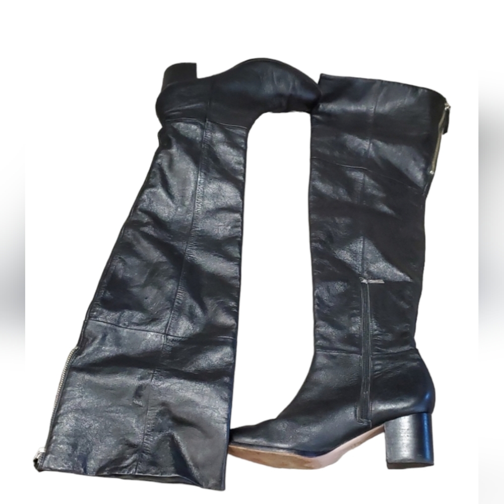 Schutz woman's black leather tall thigh high boots size 8B